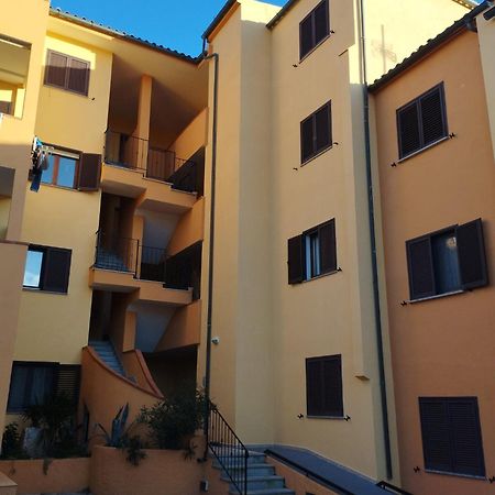 Alfredo And Anna Little House'S Apartment La Maddalena  Exterior foto